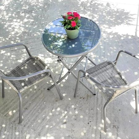 Daphnes Apartments Ratzaklion ภายนอก รูปภาพ