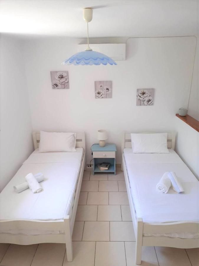 Daphnes Apartments Ratzaklion ภายนอก รูปภาพ
