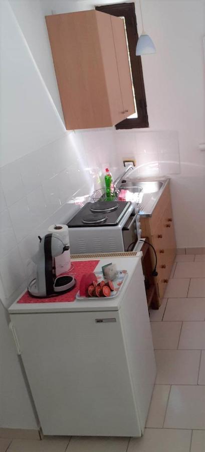 Daphnes Apartments Ratzaklion ภายนอก รูปภาพ